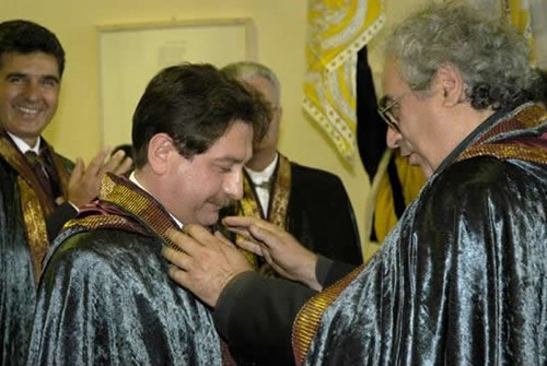 Enzo Corona.