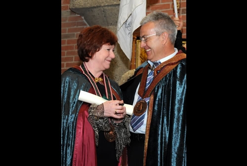 Delia Davoli.